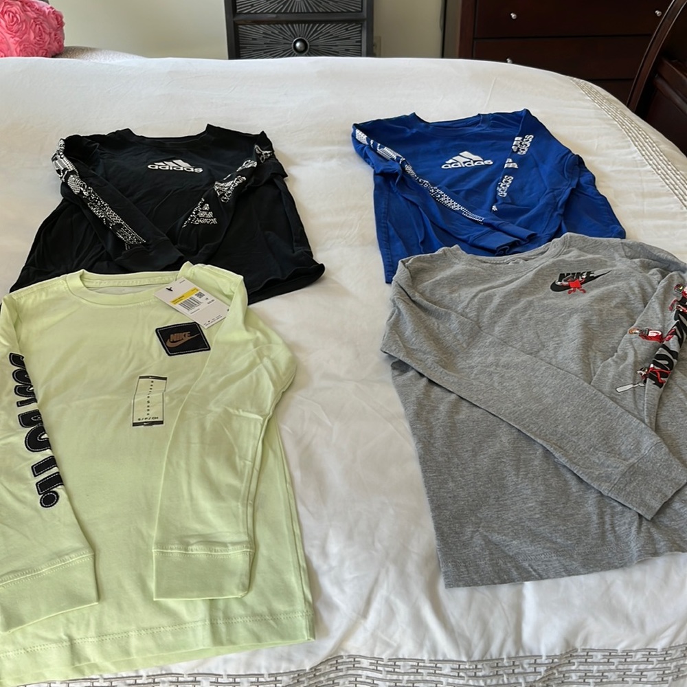 4 pack long sleeve boys t-shirts. Nike and Adidas.